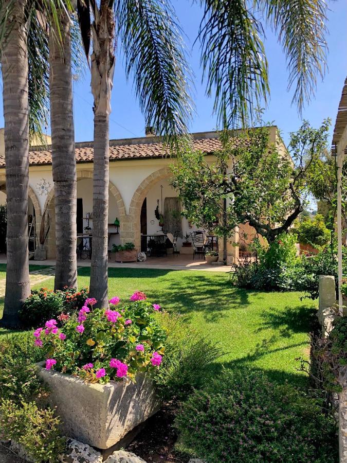 Masseria Casina Montana กอริยิอาโน ดอตรานโต ภายนอก รูปภาพ