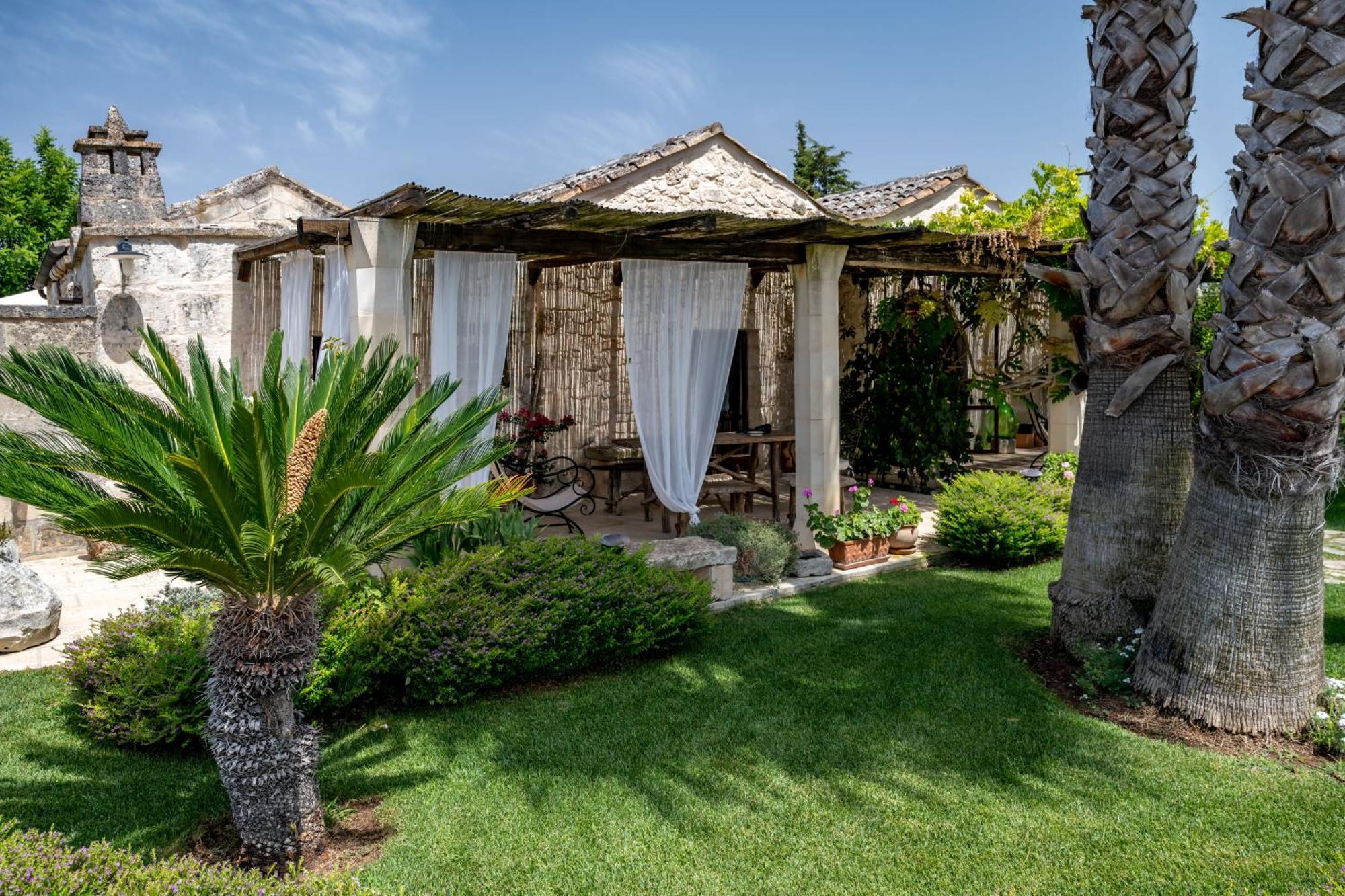 Masseria Casina Montana กอริยิอาโน ดอตรานโต ภายนอก รูปภาพ