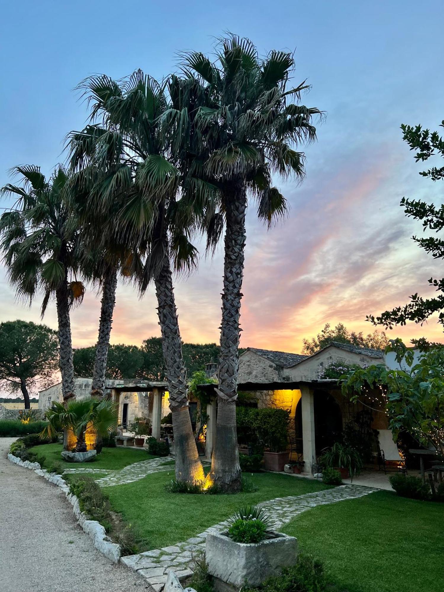Masseria Casina Montana กอริยิอาโน ดอตรานโต ภายนอก รูปภาพ