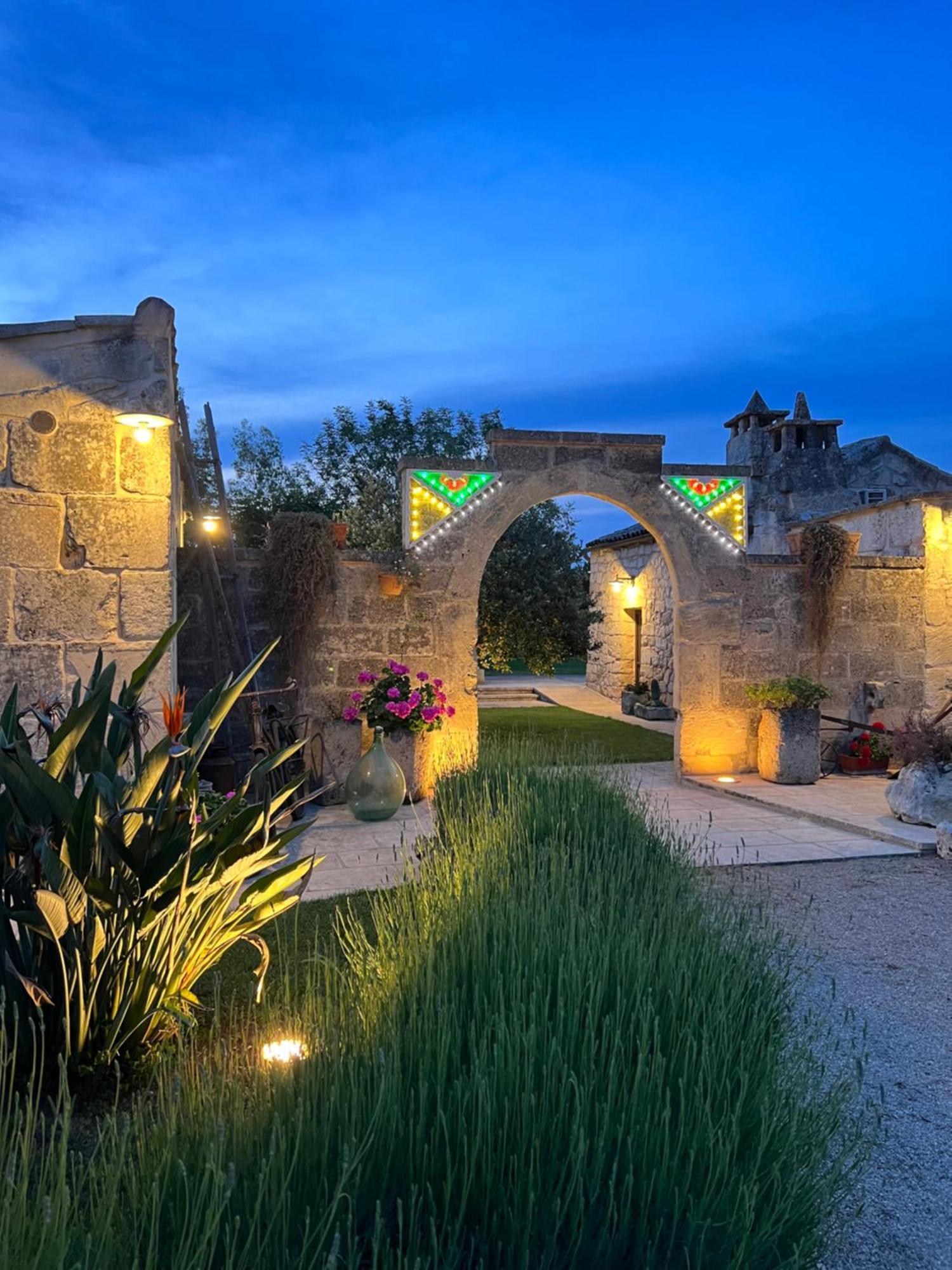 Masseria Casina Montana กอริยิอาโน ดอตรานโต ภายนอก รูปภาพ